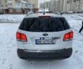 Білий Кіа Соренто, об'ємом двигуна 2.4 л та пробігом 170 тис. км за 11500 $, фото 4 на Automoto.ua