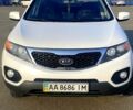 Белый Киа Соренто, объемом двигателя 24 л и пробегом 301 тыс. км за 9900 $, фото 1 на Automoto.ua