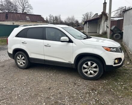 Белый Киа Соренто, объемом двигателя 2.2 л и пробегом 110 тыс. км за 4800 $, фото 3 на Automoto.ua