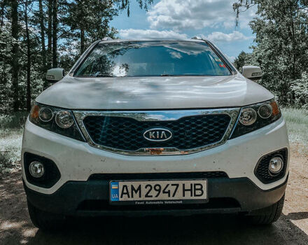 Белый Киа Соренто, объемом двигателя 2.2 л и пробегом 230 тыс. км за 12700 $, фото 1 на Automoto.ua