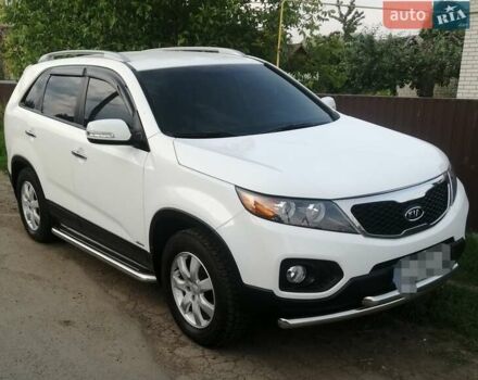 Белый Киа Соренто, объемом двигателя 2.4 л и пробегом 167 тыс. км за 12200 $, фото 3 на Automoto.ua