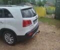 Белый Киа Соренто, объемом двигателя 2.2 л и пробегом 230 тыс. км за 13000 $, фото 3 на Automoto.ua