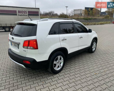 Белый Киа Соренто, объемом двигателя 2.2 л и пробегом 240 тыс. км за 10777 $, фото 10 на Automoto.ua