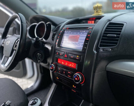 Белый Киа Соренто, объемом двигателя 2.2 л и пробегом 240 тыс. км за 10777 $, фото 36 на Automoto.ua