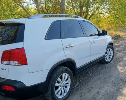 Білий Кіа Соренто, об'ємом двигуна 2.2 л та пробігом 243 тис. км за 12700 $, фото 10 на Automoto.ua