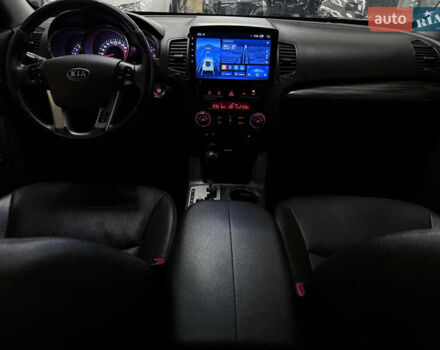 Белый Киа Соренто, объемом двигателя 2.2 л и пробегом 178 тыс. км за 14999 $, фото 13 на Automoto.ua