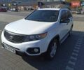 Белый Киа Соренто, объемом двигателя 2.4 л и пробегом 233 тыс. км за 12000 $, фото 1 на Automoto.ua