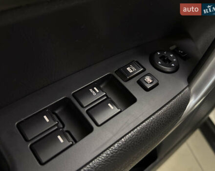 Белый Киа Соренто, объемом двигателя 2.2 л и пробегом 178 тыс. км за 14999 $, фото 27 на Automoto.ua