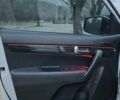 Белый Киа Соренто, объемом двигателя 2.4 л и пробегом 275 тыс. км за 10900 $, фото 18 на Automoto.ua