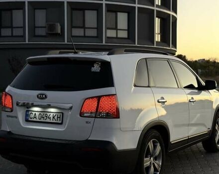 Белый Киа Соренто, объемом двигателя 2.36 л и пробегом 278 тыс. км за 10300 $, фото 5 на Automoto.ua