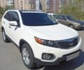Белый Киа Соренто, объемом двигателя 2 л и пробегом 165 тыс. км за 15500 $, фото 1 на Automoto.ua