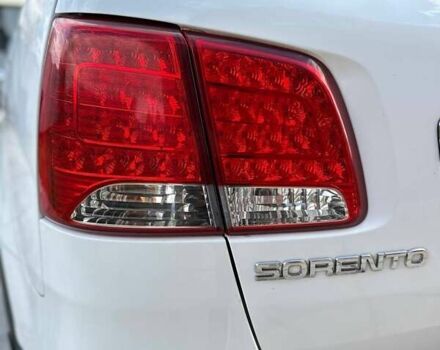 Білий Кіа Соренто, об'ємом двигуна 2.2 л та пробігом 238 тис. км за 13500 $, фото 11 на Automoto.ua