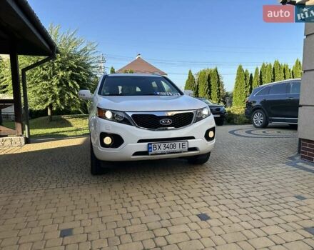 Білий Кіа Соренто, об'ємом двигуна 2.2 л та пробігом 212 тис. км за 14350 $, фото 81 на Automoto.ua