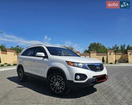 Белый Киа Соренто, объемом двигателя 2.2 л и пробегом 189 тыс. км за 15900 $, фото 1 на Automoto.ua