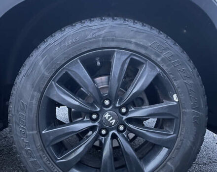 Білий Кіа Соренто, об'ємом двигуна 2.2 л та пробігом 200 тис. км за 13500 $, фото 13 на Automoto.ua