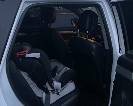 Білий Кіа Соренто, об'ємом двигуна 2.2 л та пробігом 200 тис. км за 13500 $, фото 40 на Automoto.ua