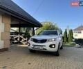 Білий Кіа Соренто, об'ємом двигуна 2.2 л та пробігом 212 тис. км за 14350 $, фото 79 на Automoto.ua