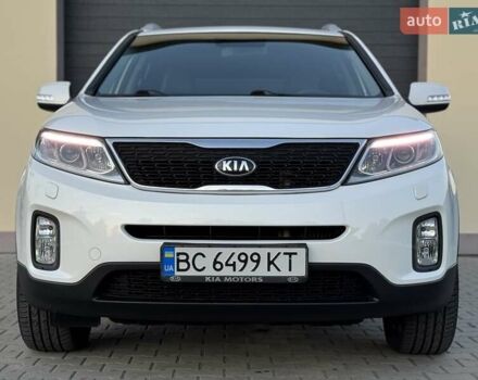 Белый Киа Соренто, объемом двигателя 2.2 л и пробегом 238 тыс. км за 16900 $, фото 4 на Automoto.ua