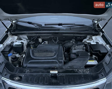 Білий Кіа Соренто, об'ємом двигуна 2.2 л та пробігом 200 тис. км за 13500 $, фото 47 на Automoto.ua