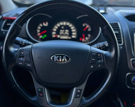 Белый Киа Соренто, объемом двигателя 2 л и пробегом 225 тыс. км за 16500 $, фото 12 на Automoto.ua