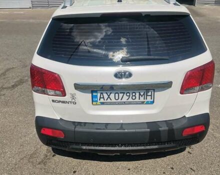 Белый Киа Соренто, объемом двигателя 2.4 л и пробегом 216 тыс. км за 11400 $, фото 1 на Automoto.ua