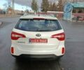 Белый Киа Соренто, объемом двигателя 0 л и пробегом 155 тыс. км за 16300 $, фото 5 на Automoto.ua