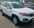 Белый Киа Соренто, объемом двигателя 2.4 л и пробегом 216 тыс. км за 11400 $, фото 1 на Automoto.ua