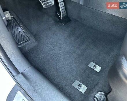 Білий Кіа Соренто, об'ємом двигуна 2.2 л та пробігом 212 тис. км за 14350 $, фото 139 на Automoto.ua