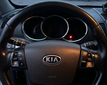 Білий Кіа Соренто, об'ємом двигуна 2.2 л та пробігом 200 тис. км за 13500 $, фото 4 на Automoto.ua