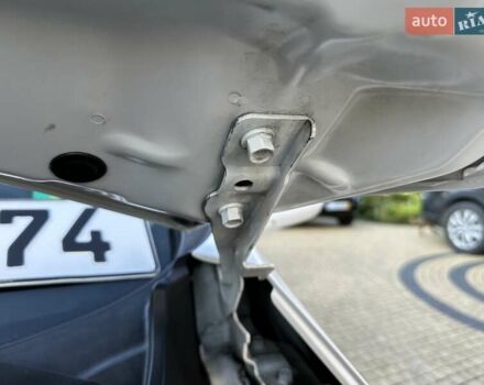 Білий Кіа Соренто, об'ємом двигуна 2.2 л та пробігом 212 тис. км за 14350 $, фото 263 на Automoto.ua