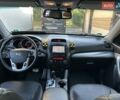 Білий Кіа Соренто, об'ємом двигуна 2.2 л та пробігом 212 тис. км за 14350 $, фото 185 на Automoto.ua
