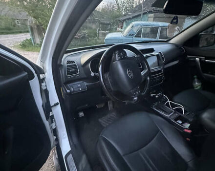 Белый Киа Соренто, объемом двигателя 2 л и пробегом 201 тыс. км за 16500 $, фото 28 на Automoto.ua