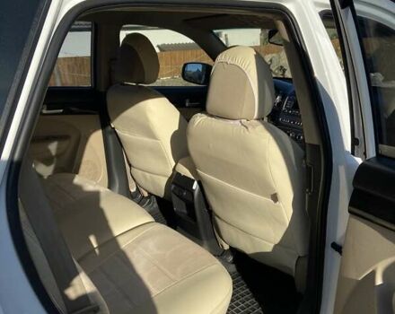 Белый Киа Соренто, объемом двигателя 2.4 л и пробегом 115 тыс. км за 14700 $, фото 3 на Automoto.ua