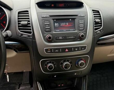 Киа Соренто 2013 в Харькове на Automoto.ua Белый Киа Соренто, объемом двигателя 2.36 л и пробегом 154 тыс. км за 11700 $, фото 29 на Automoto.ua