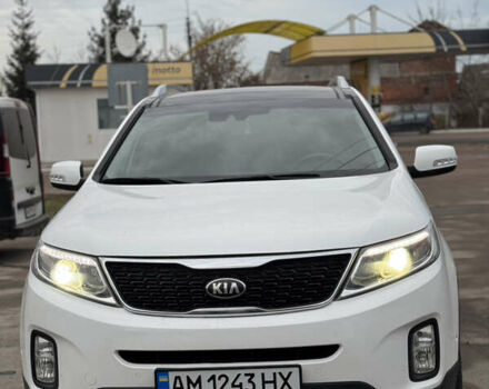 Белый Киа Соренто, объемом двигателя 2 л и пробегом 209 тыс. км за 16900 $, фото 7 на Automoto.ua