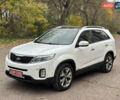 Киа Соренто 2013 в Радивилове на Automoto.ua Белый Киа Соренто, объемом двигателя 2.2 л и пробегом 228 тыс. км за 15700 $, фото 11 на Automoto.ua