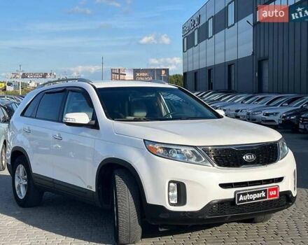 Белый Киа Соренто, объемом двигателя 2.4 л и пробегом 203 тыс. км за 10640 $, фото 2 на Automoto.ua