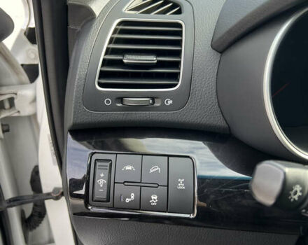 Киа Соренто 2013 в Барановке на Automoto.ua Белый Киа Соренто, объемом двигателя 2 л и пробегом 232 тыс. км за 21000 $, фото 12 на Automoto.ua