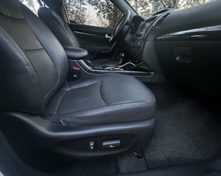 Белый Киа Соренто, объемом двигателя 2 л и пробегом 201 тыс. км за 16500 $, фото 25 на Automoto.ua