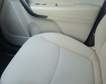 Белый Киа Соренто, объемом двигателя 2.4 л и пробегом 201 тыс. км за 10400 $, фото 35 на Automoto.ua