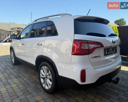 Белый Киа Соренто, объемом двигателя 2.2 л и пробегом 275 тыс. км за 16900 $, фото 7 на Automoto.ua
