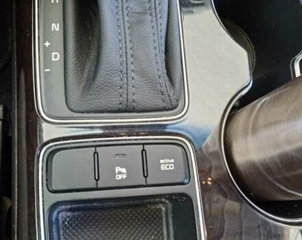 Белый Киа Соренто, объемом двигателя 2.4 л и пробегом 201 тыс. км за 10400 $, фото 18 на Automoto.ua