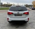 Білий Кіа Соренто, об'ємом двигуна 2.36 л та пробігом 154 тис. км за 10600 $, фото 5 на Automoto.ua