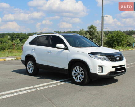 Белый Киа Соренто, объемом двигателя 2.2 л и пробегом 217 тыс. км за 15800 $, фото 5 на Automoto.ua