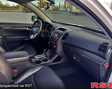 Белый Киа Соренто, объемом двигателя 2.2 л и пробегом 112 тыс. км за 16500 $, фото 3 на Automoto.ua