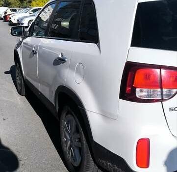 Білий Кіа Соренто, об'ємом двигуна 2.36 л та пробігом 232 тис. км за 10900 $, фото 5 на Automoto.ua