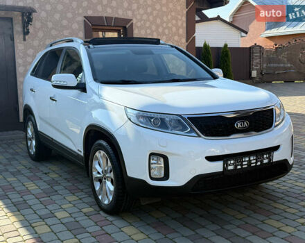 Белый Киа Соренто, объемом двигателя 2.2 л и пробегом 275 тыс. км за 16900 $, фото 5 на Automoto.ua