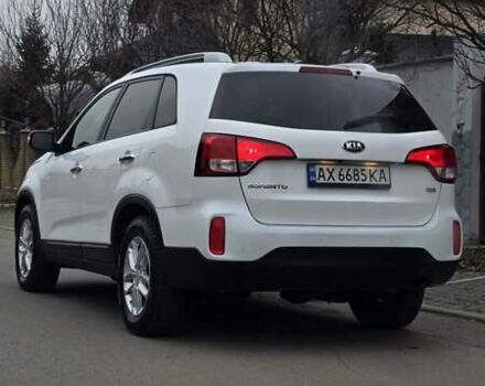 Білий Кіа Соренто, об'ємом двигуна 2.36 л та пробігом 160 тис. км за 11000 $, фото 6 на Automoto.ua