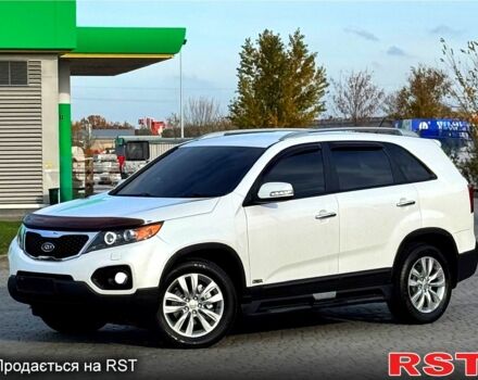 Белый Киа Соренто, объемом двигателя 2.2 л и пробегом 112 тыс. км за 16500 $, фото 1 на Automoto.ua