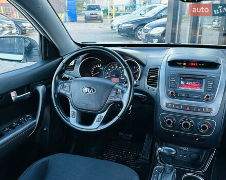 Белый Киа Соренто, объемом двигателя 2.4 л и пробегом 146 тыс. км за 12200 $, фото 20 на Automoto.ua